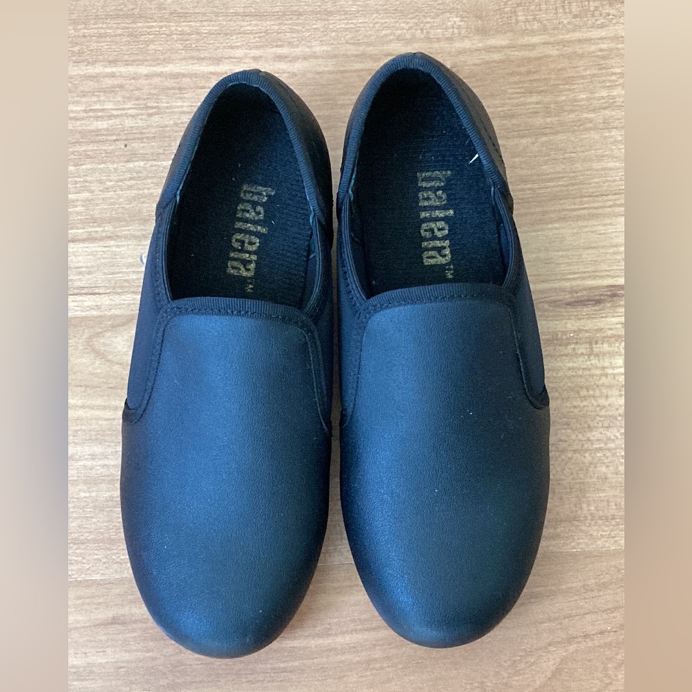 Kids tap shoes